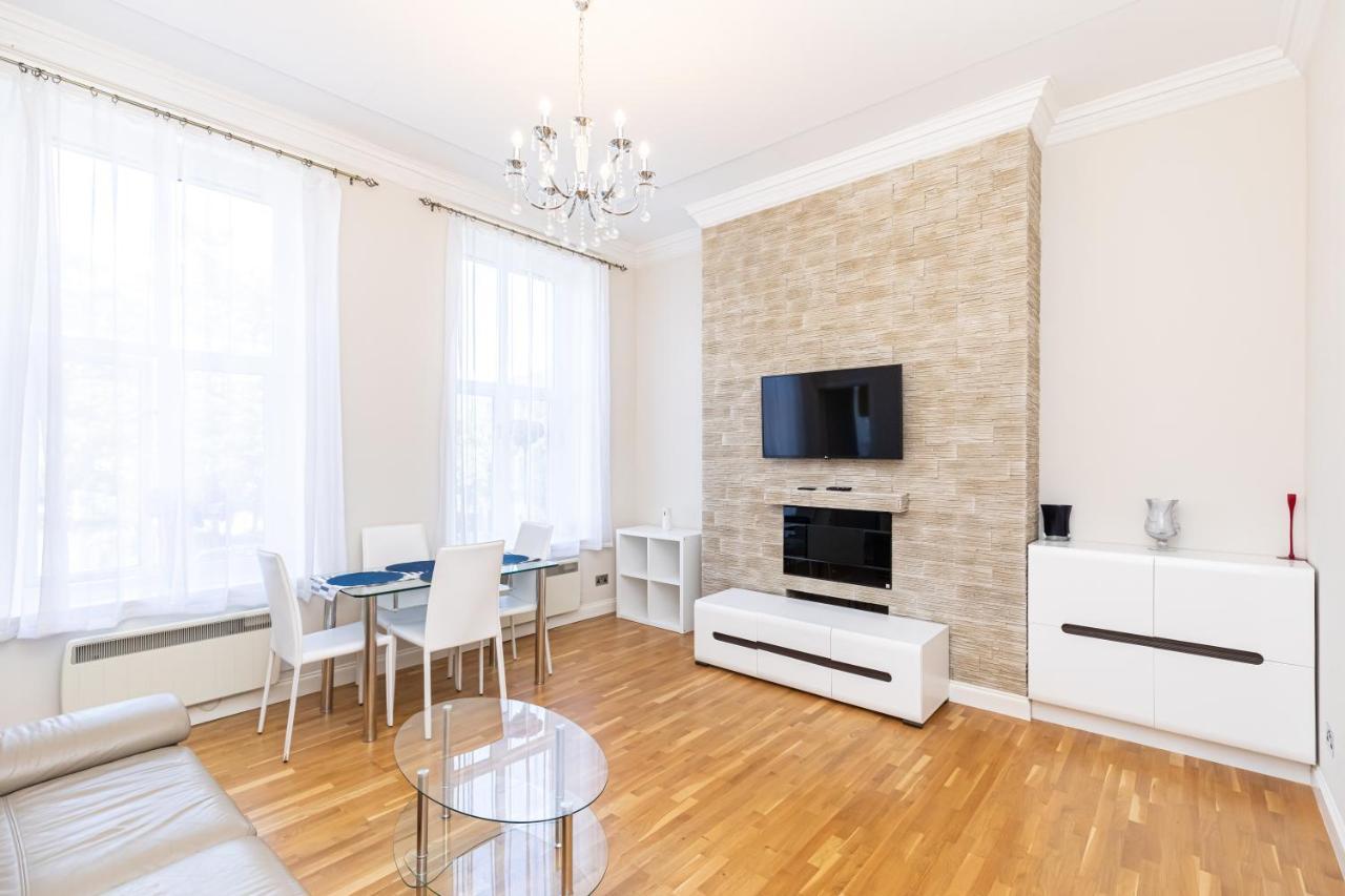 Holiday Beach Flat In Bournemouth, England, Ukアパートメント エクステリア 写真