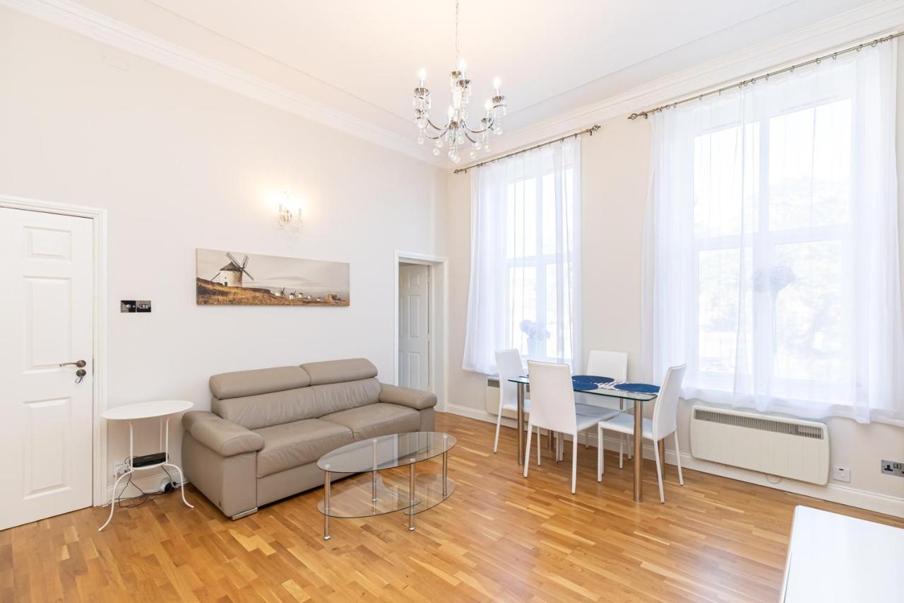 Holiday Beach Flat In Bournemouth, England, Ukアパートメント エクステリア 写真
