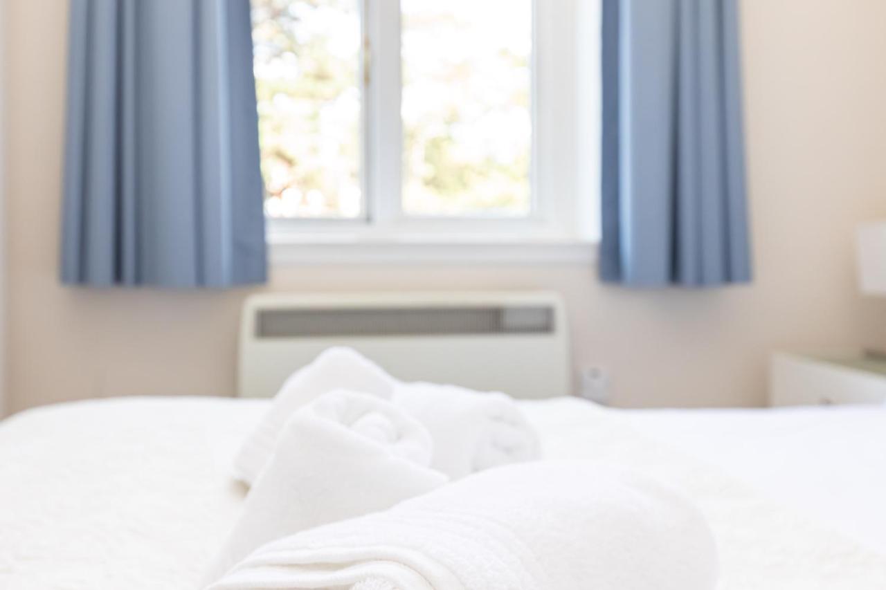 Holiday Beach Flat In Bournemouth, England, Ukアパートメント エクステリア 写真