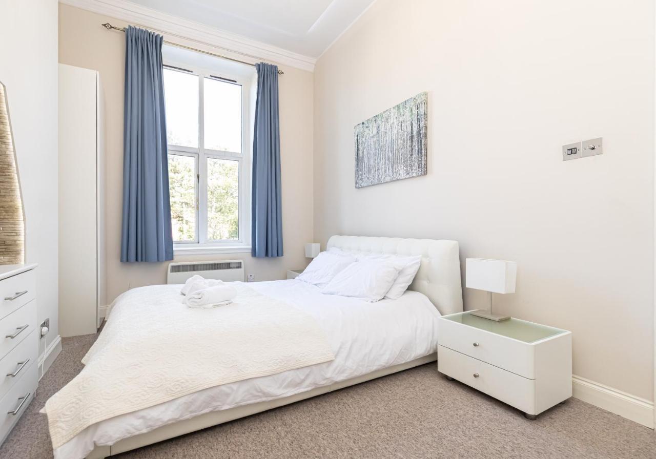 Holiday Beach Flat In Bournemouth, England, Ukアパートメント エクステリア 写真